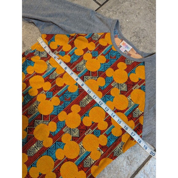 LuLaRoe Disney Randy Tee Shirt Women’s Small Gray Sleeves Mickey Mouse Print - Picture 5 of 6